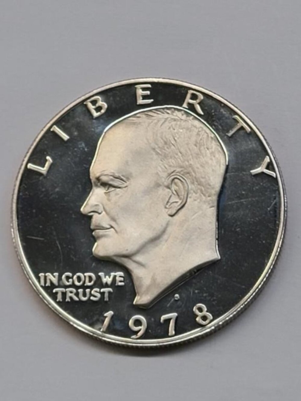 1978-S Proof Eisenhower Dollar... Uncirculated... In Protective Holder